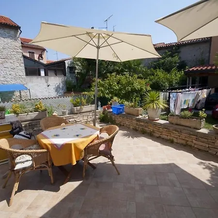 Fuer 2 Personen Ca 40 M In Novigrad, Adriakueste Kroatien Westkueste Von Istrien Novigrad (Istria)